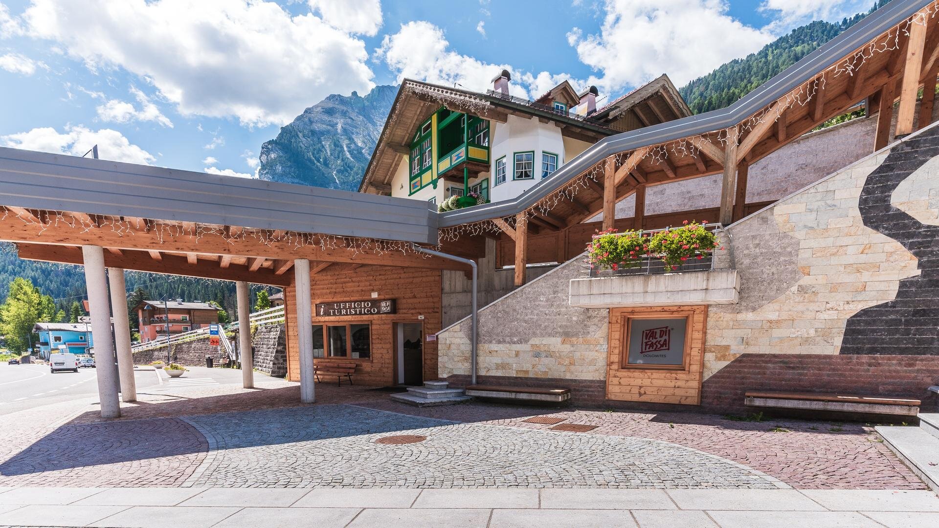 Tourist Information Office Alba Di Canazei